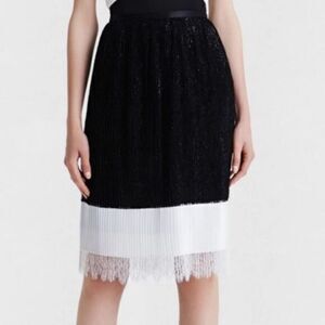 LA PERLA Black Lace Skirt with Lace Trim Skirt US 8